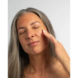 Sanzi Beauty - Hydrating hyaluronic serum 30ml