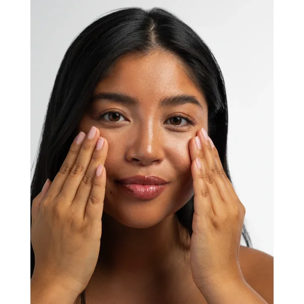 Sanzi Beauty - Hydrating hyaluronic serum 30ml