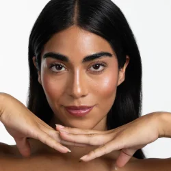 Sanzi beauty - Lip sheen berry 6ml