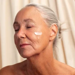 Sanzi Beauty - Light moisturising cream 50ml